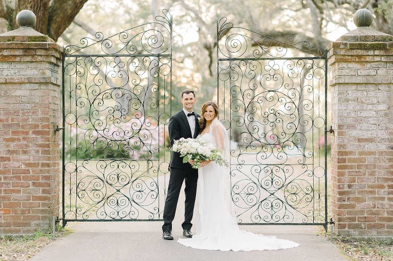 JANE AND ANDREW  AN ELEGANT OUTDOOR LEGARE WARING HOUSE WEDDING - Kate Dye  Photography